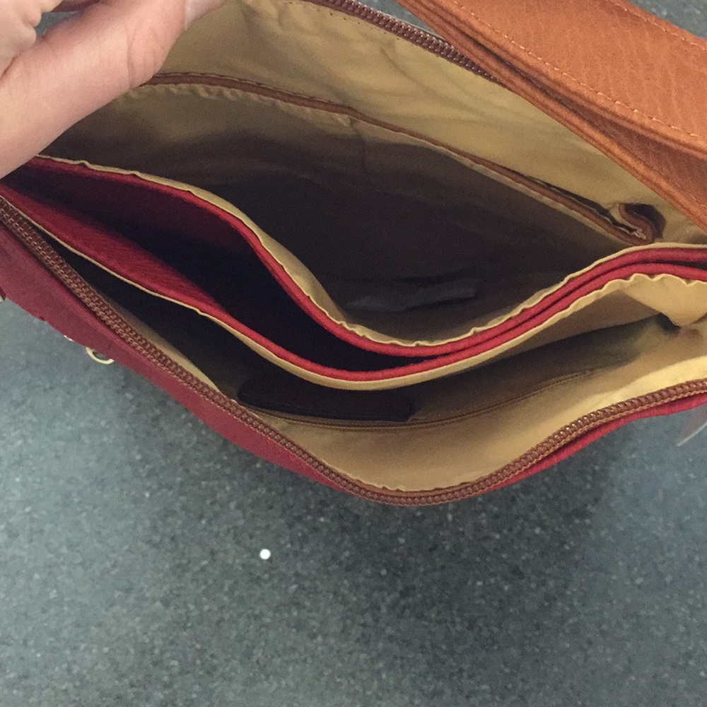 red purse - Picture 3 of 3